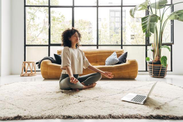 Beneficios de la meditación en el fortalecimiento de la salud mental y física Beneficios de la meditación en el fortalecimiento de la salud mental y física
