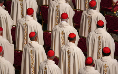 ¿Quiénes aspiran a ser papa? Entre ellos hay un teólogo, un diplomático y un sacerdote de barrio