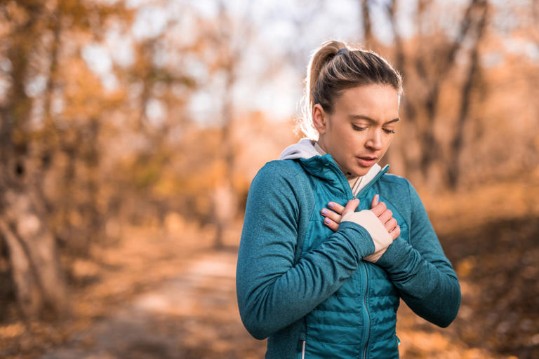 ¿Es mejor exhalar por la boca al hacer ejercicio? Expertos explican los efectos